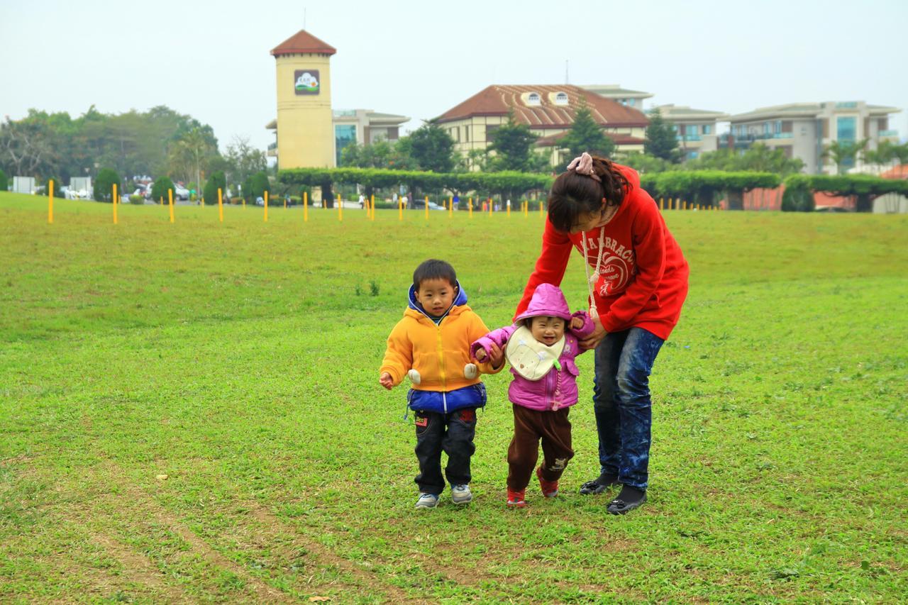 Tsou Ma Lai Farm Hotel Tainan Exterior photo